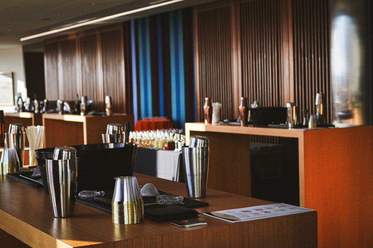 Bar setup cocktail class