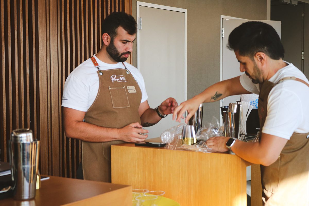 Boa Bar cocktail class bartenders